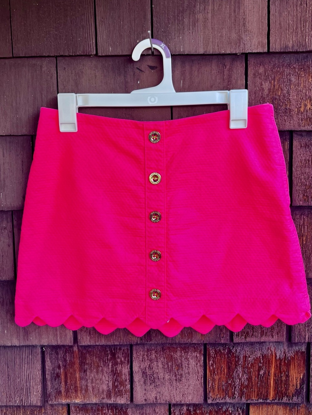 Lilly Pulitzer hot pink, gold button front, scalloped miniskirt size 2